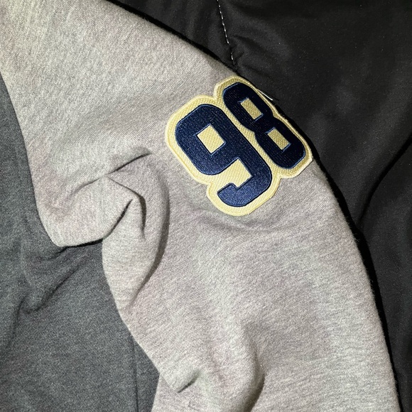 Men’s Funko Varsity jacket w/ Patches size Small Everett Freddy Funko Exclusive - Picture 12 of 13